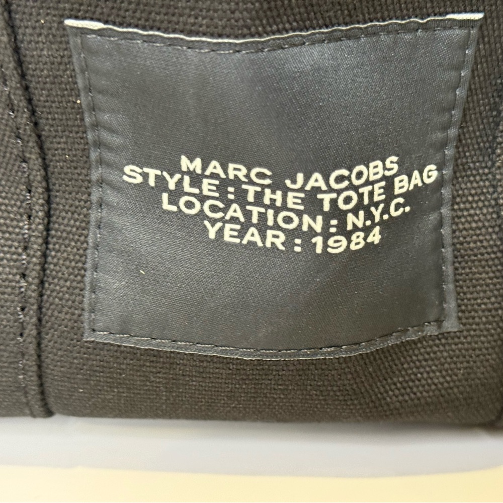 Marc Jacobs Black Tote Bag - Picture 3 of 4